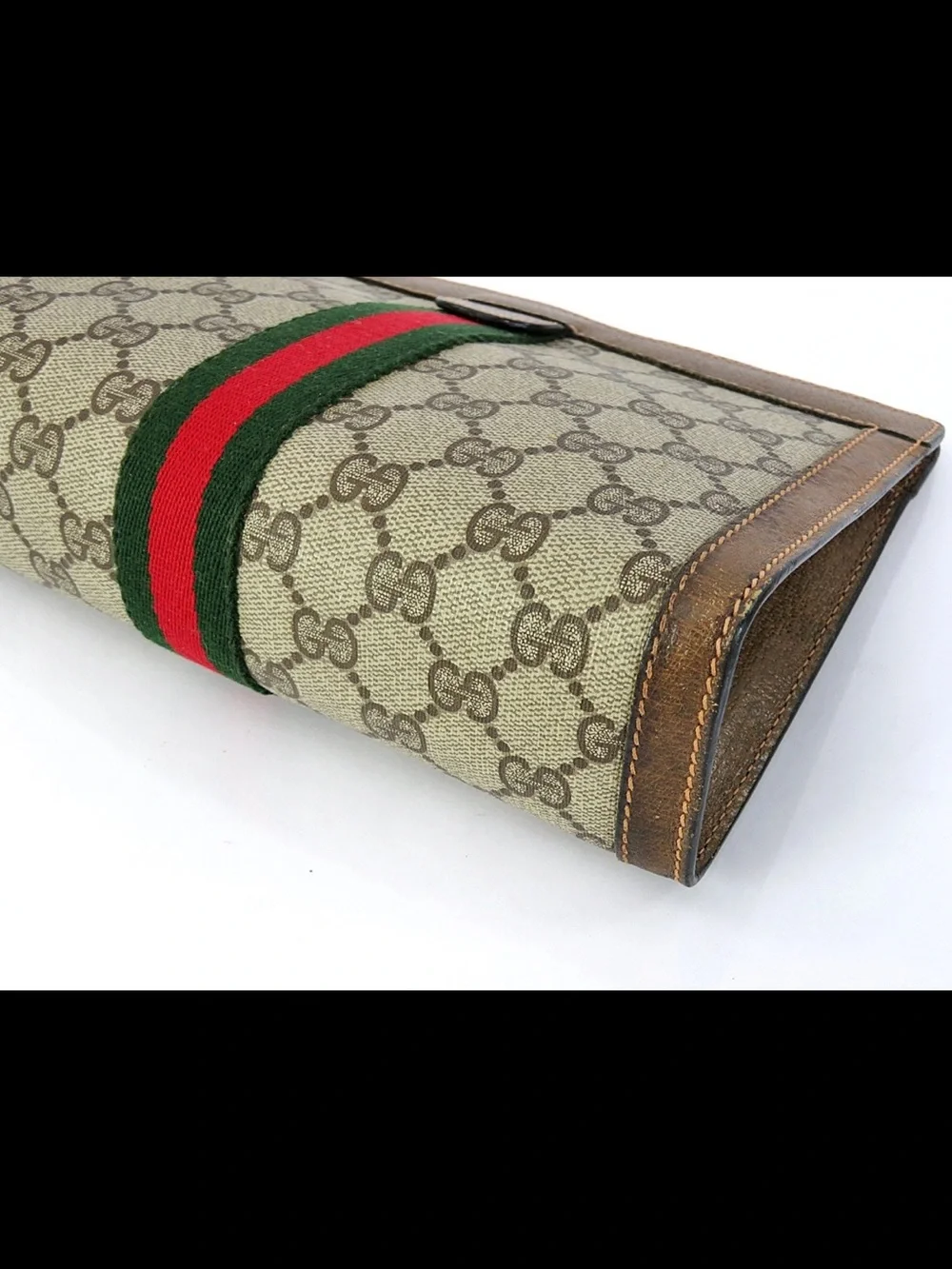Gucci Beige GG Canvas Clutch with Green & Red Web Stripe